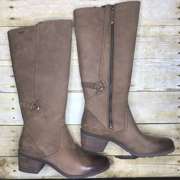 Sold Teva waterproof leather brown tall boots - Picture 2 of 8